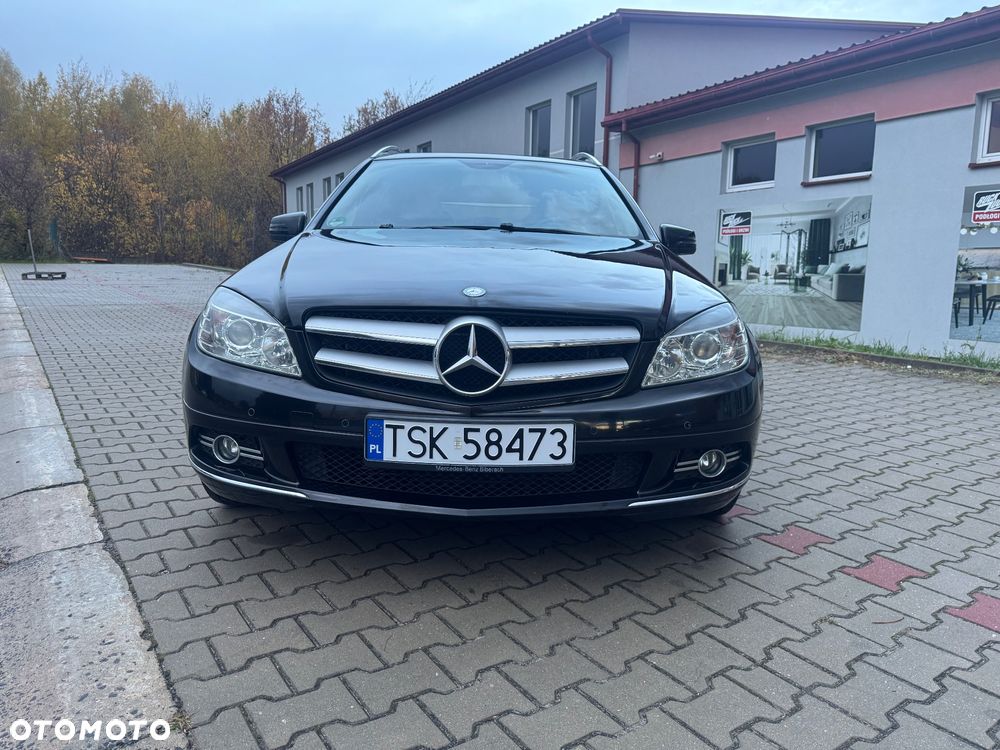 Mercedes-Benz Klasa C 180 T CGI BlueEFFICIENCY Avantgarde - 1