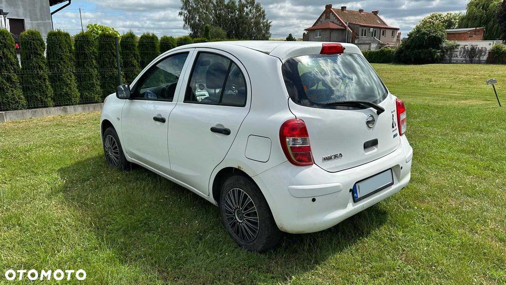 Nissan Micra - 4