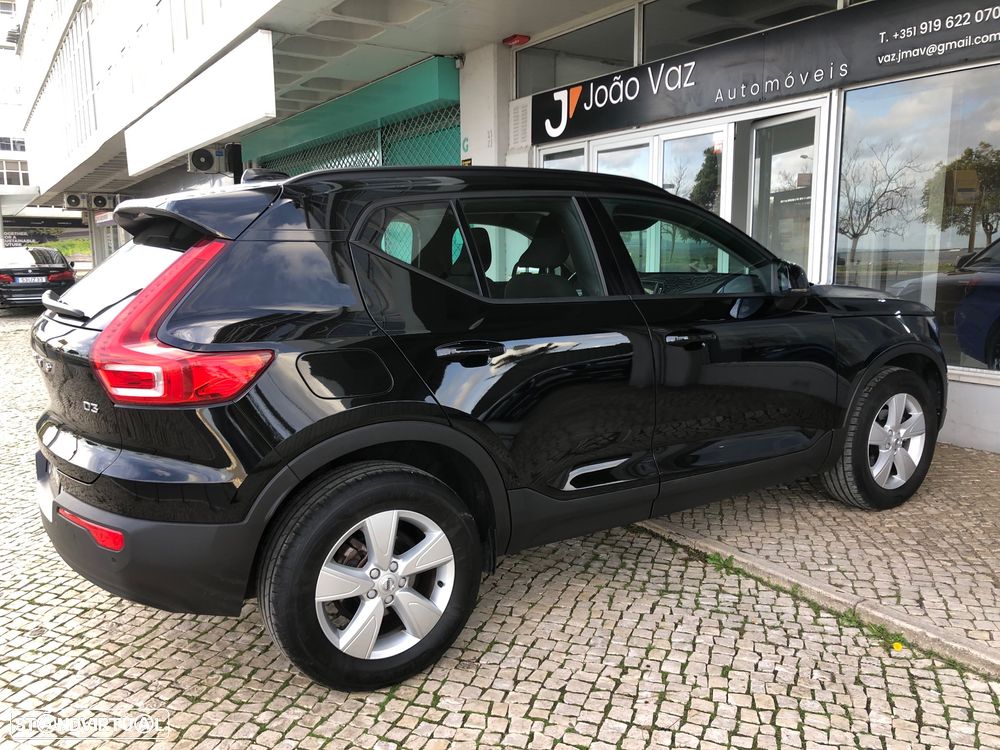 Volvo XC 40 2.0 D3 Momentum Plus - 12