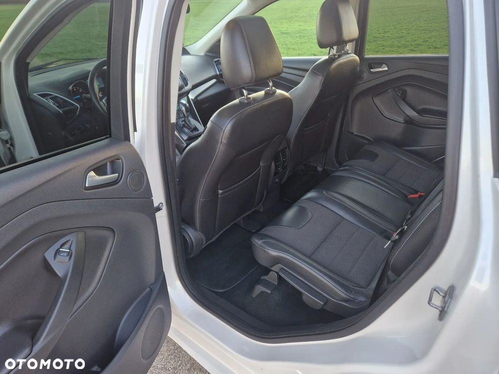 Ford Kuga 2.0 TDCi AWD ST-Line - 8