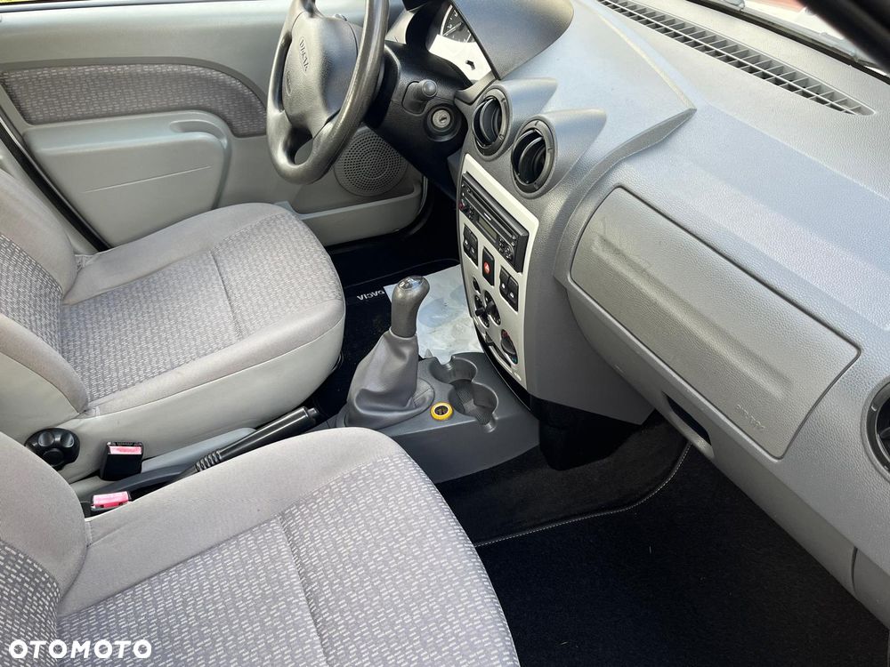 Dacia Logan 1.4 - 25