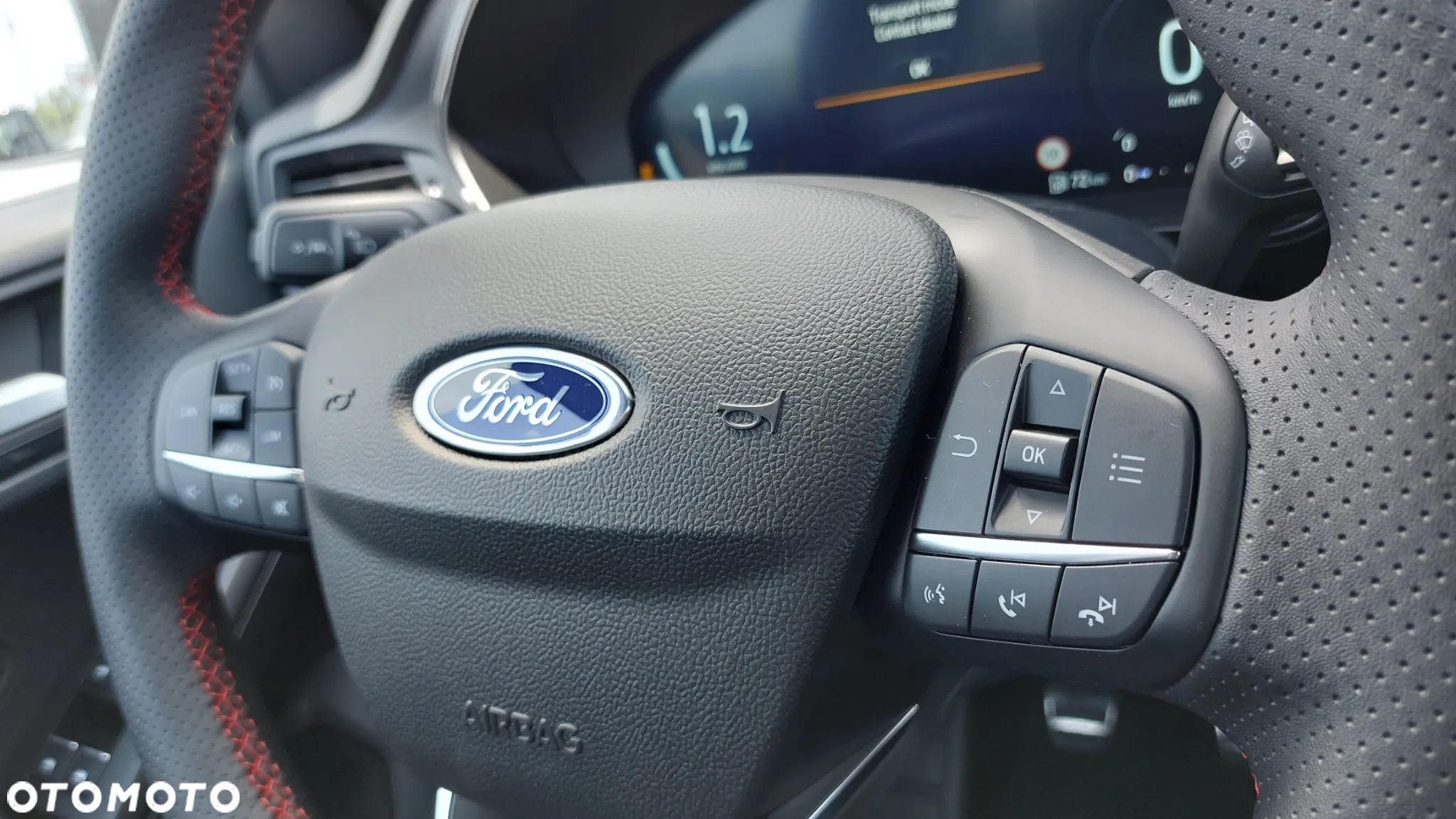 Ford Focus 1.0 EcoBoost mHEV ST-Line X - 21