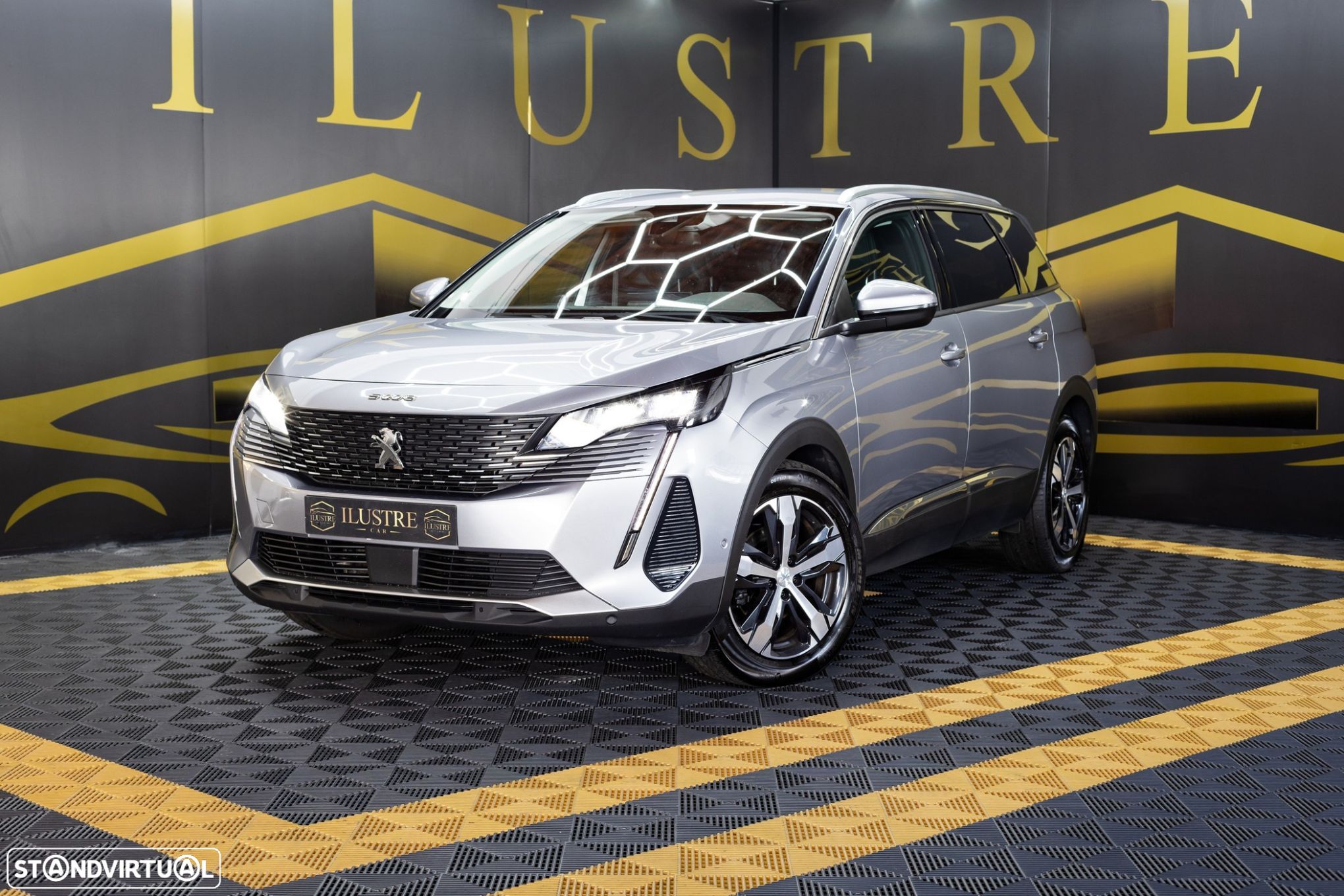 Peugeot 5008 BlueHDI 130 EAT8 Allure - 1