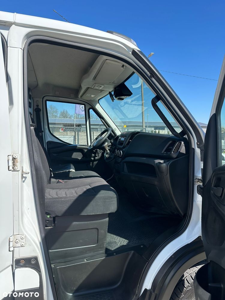 Iveco Daily 35c15 50c16 60c16 65c17 72c18 , DMC 3.5/7.2T - 9