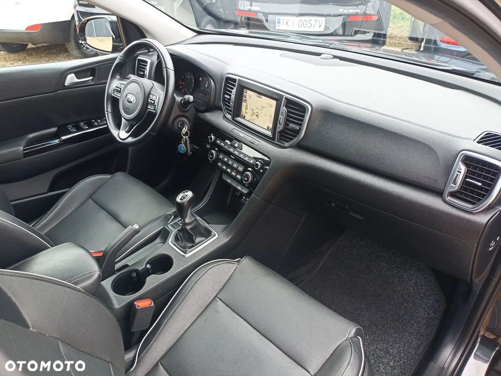 Kia Sportage 1.6 GDI 2WD DREAM-TEAM EDITION - 17