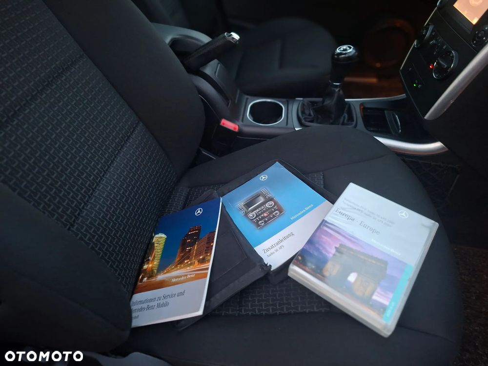 Mercedes-Benz Klasa B 180 BlueEFFICIENCY - 15