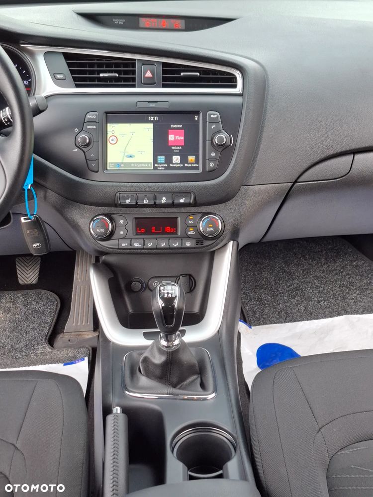 Kia Ceed 1.4 L Business Line Plus - 27