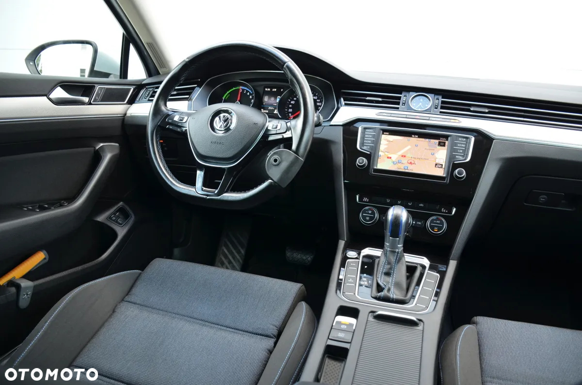 Volkswagen Passat 1.4 TSI Plug-In Hybrid GTE DSG - 30
