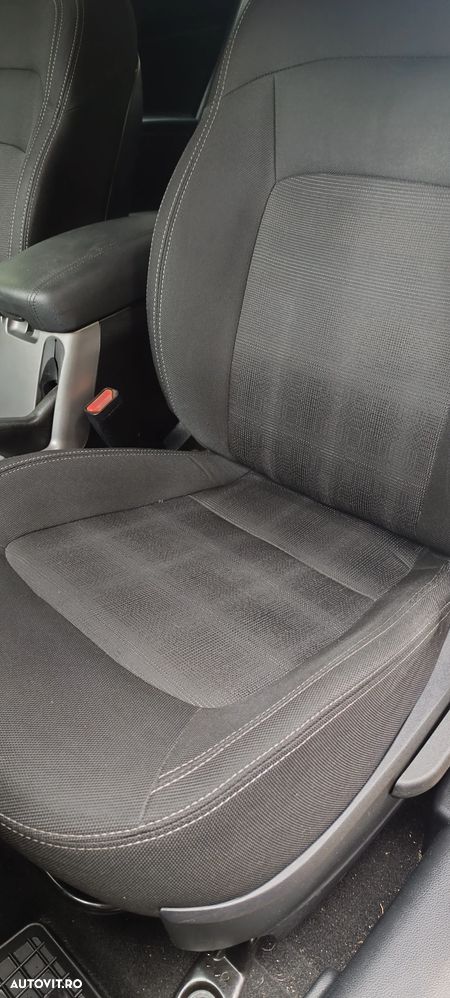 Kia Sportage - 12