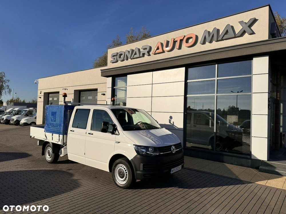 Volkswagen Transporter - 1