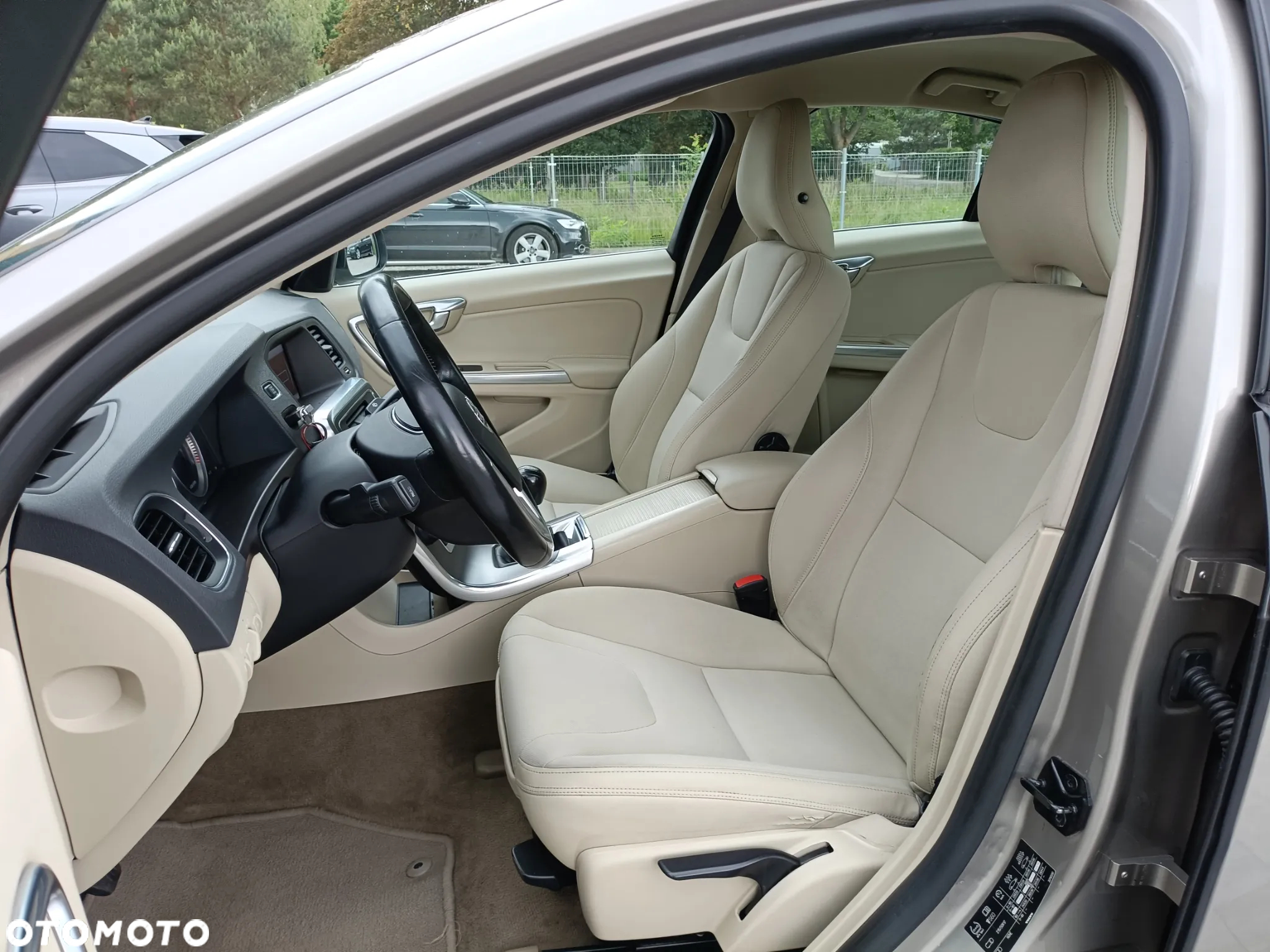Volvo S60 - 10
