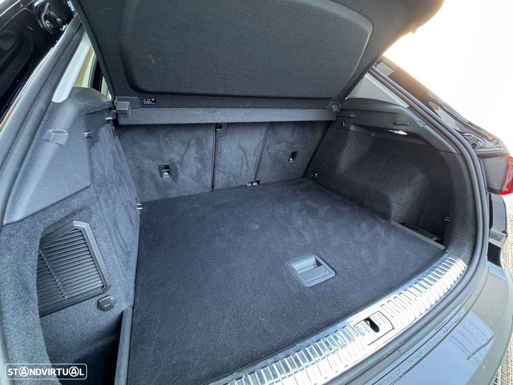 Audi Q3 45 TFSIe S tronic S line - 13