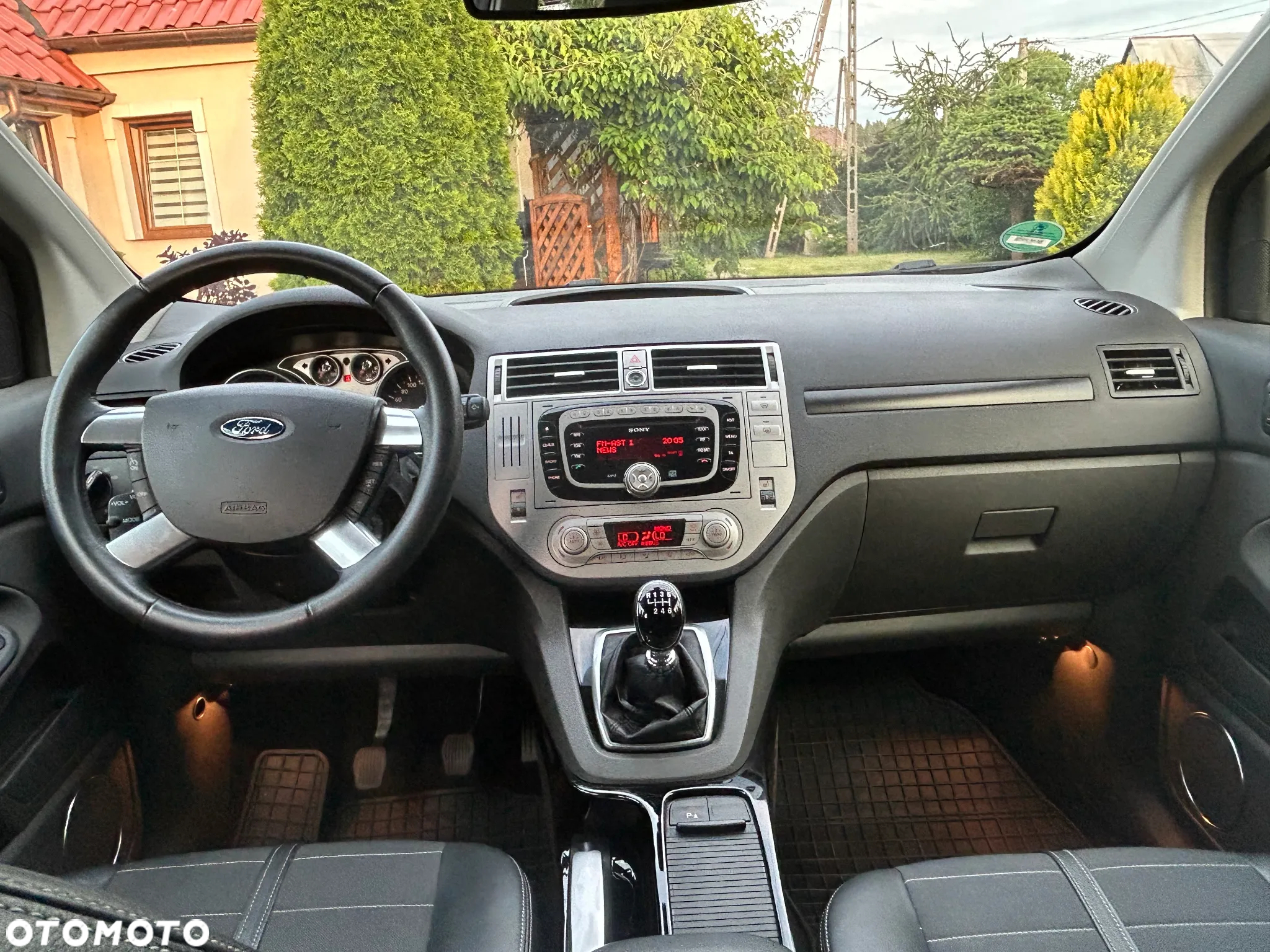 Ford Kuga 2.0 TDCi 2x4 Titanium - 7