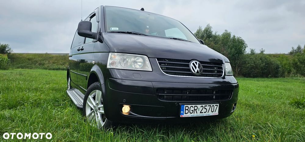 Volkswagen Multivan - 23