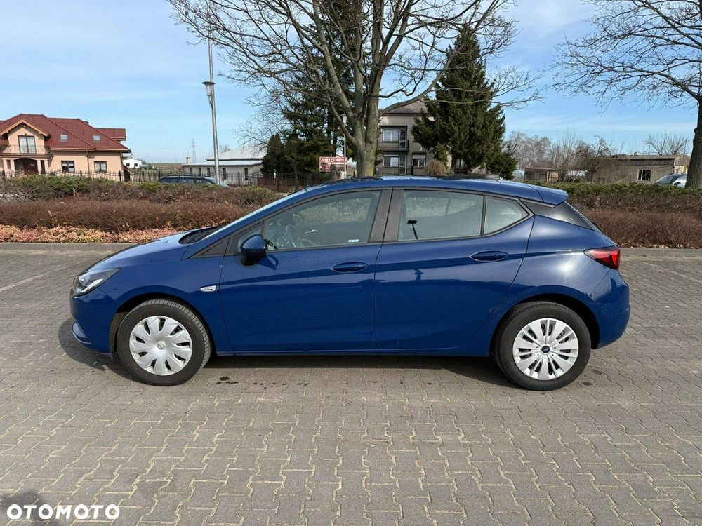 Opel Astra - 4