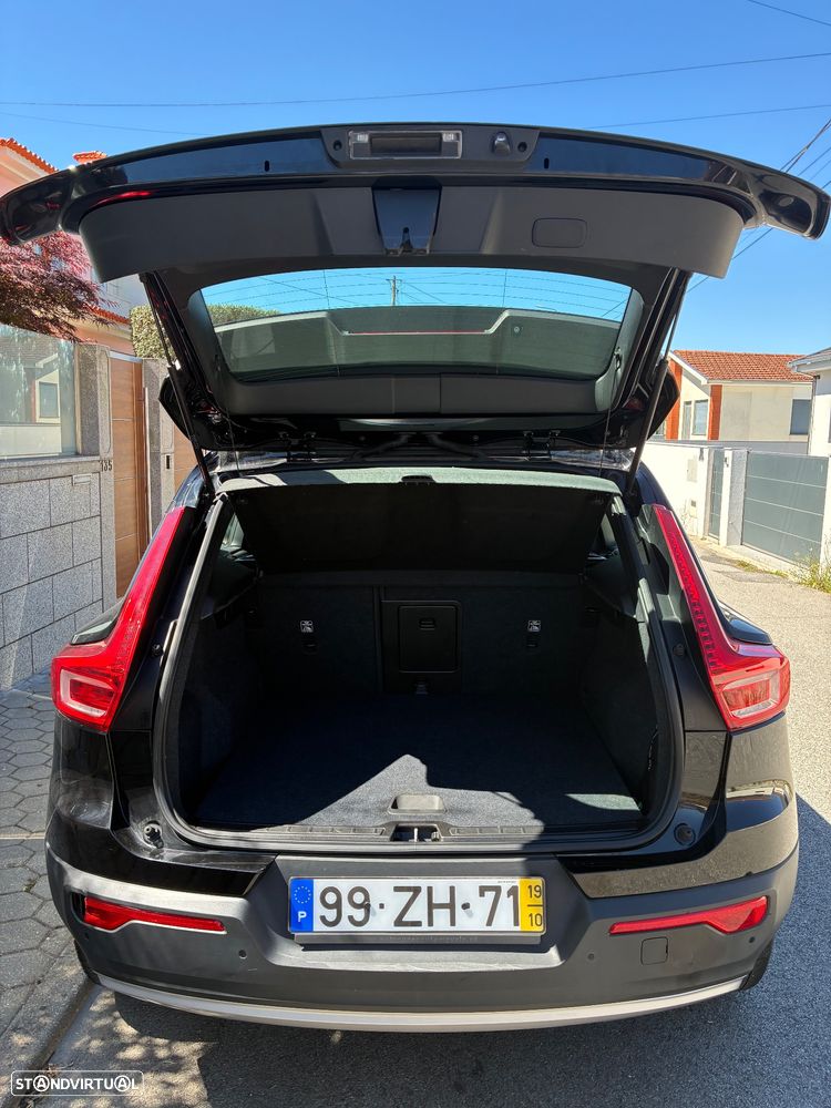 Volvo XC 40 2.0 D3 Momentum - 2