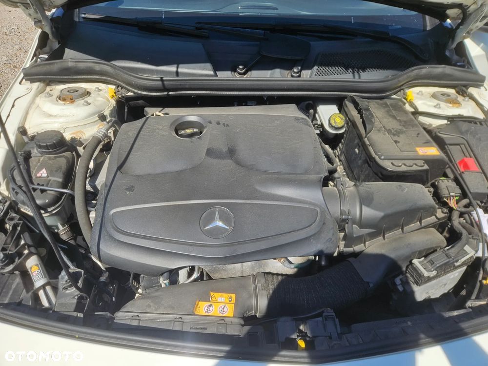 Mercedes-Benz Klasa A 200 Peak Edition - 12