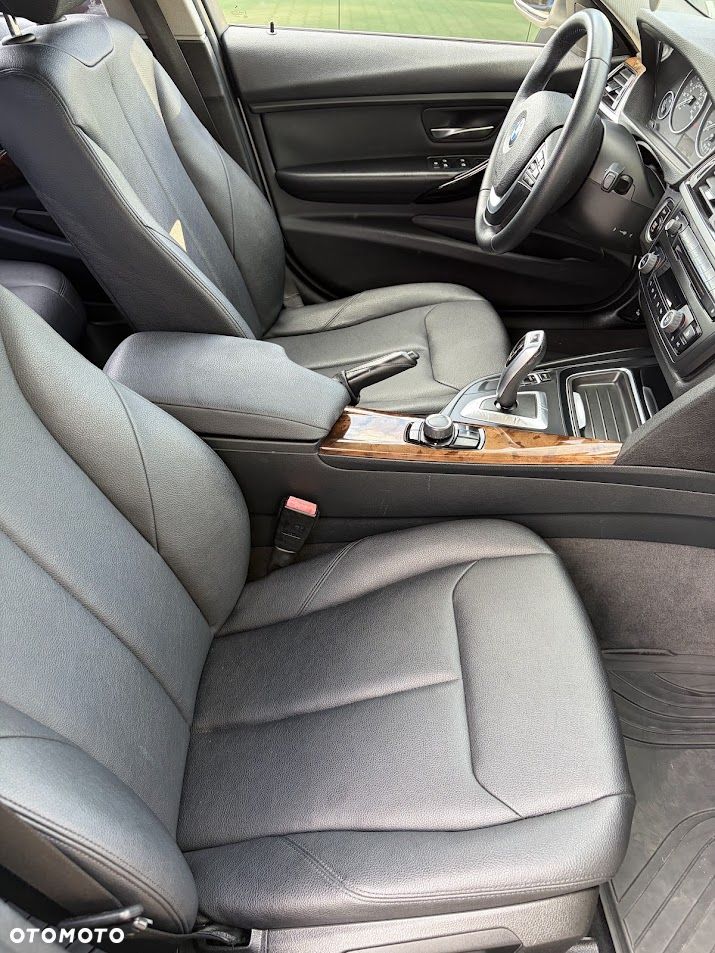 BMW Seria 3 - 12