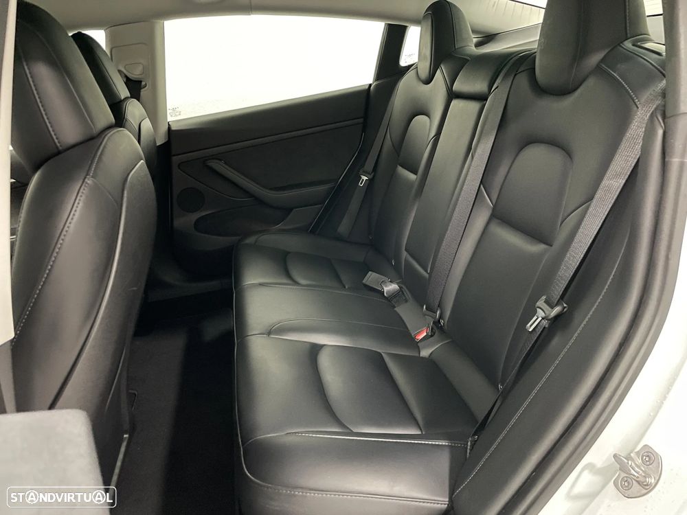 Tesla Model 3 Long Range Tração Traseira - 14