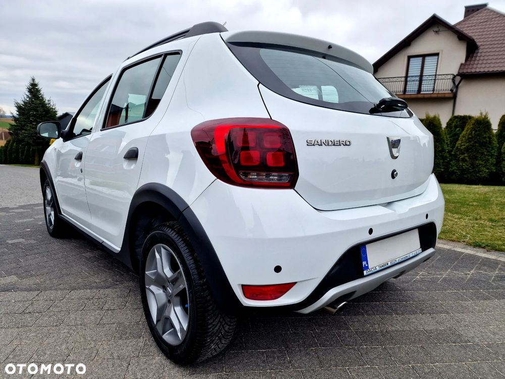 Dacia Sandero Stepway 0.9 TCe Laureate S&S - 4