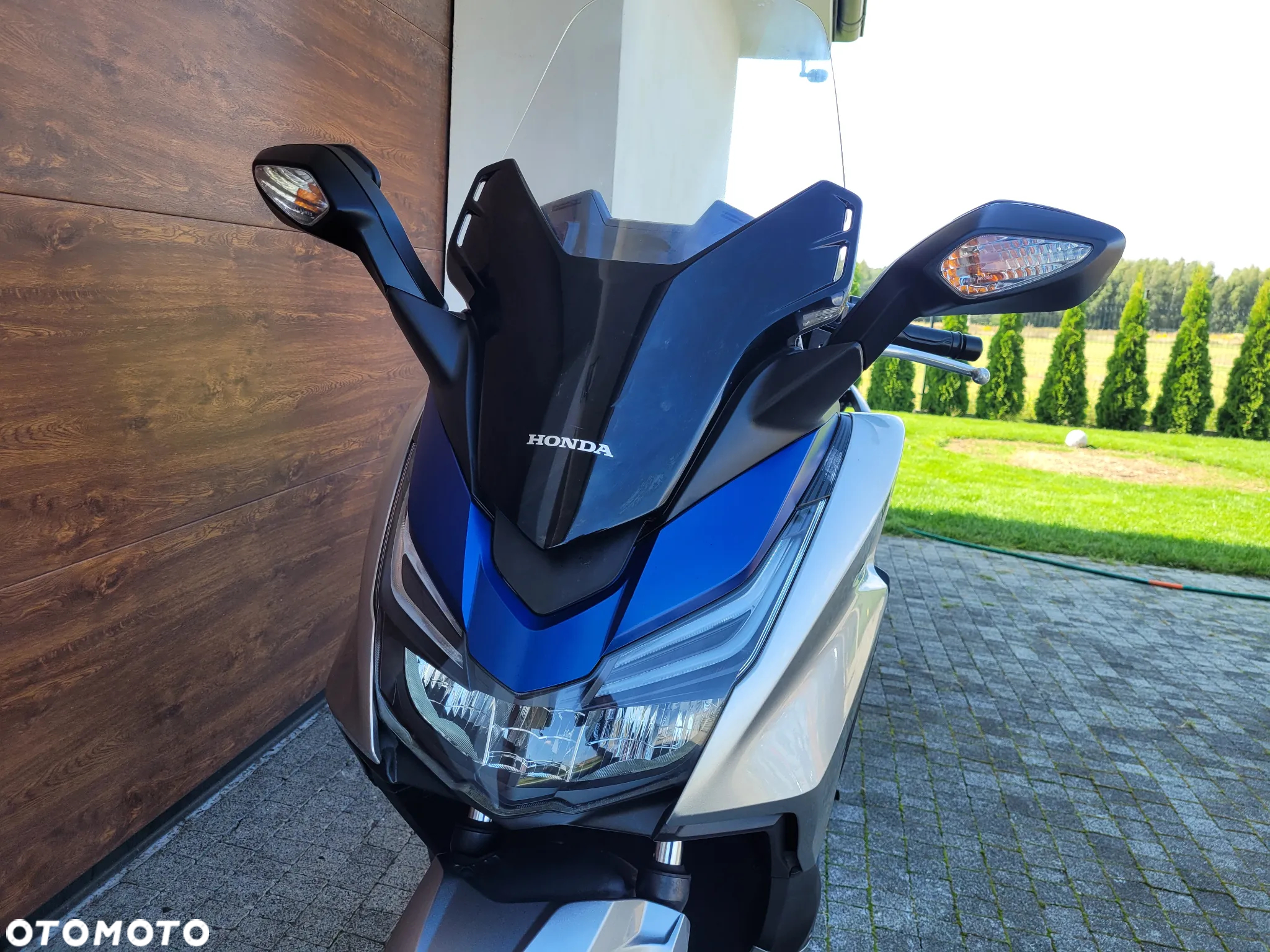 Honda NSS - 4