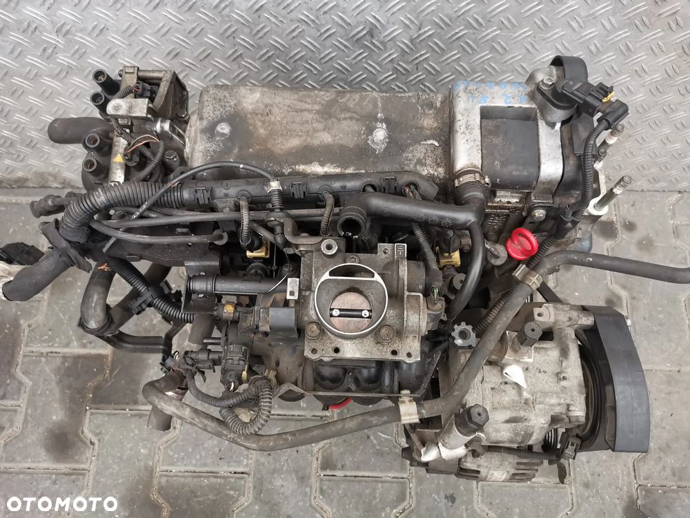 Silnik kompletny Fiat Panda II Punto II 1.2 8v 188A4000 - 2