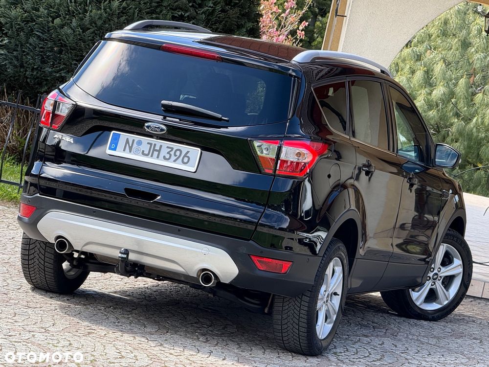 Ford Kuga 2.0 TDCi FWD Titanium Plus - 9