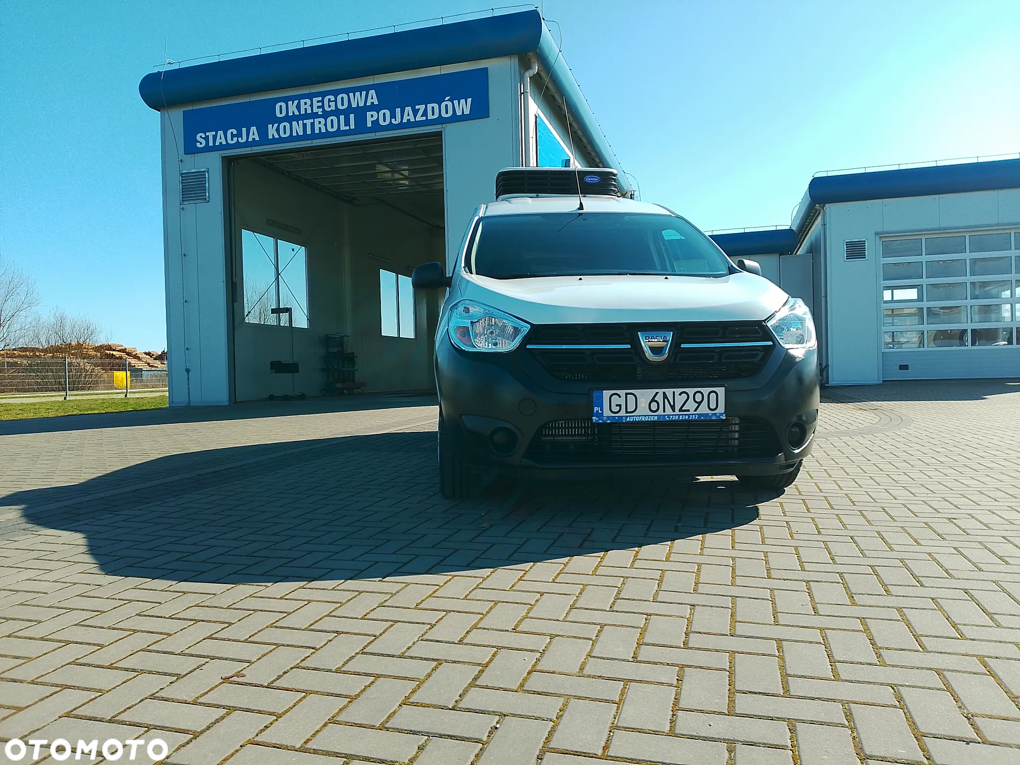 Dacia Dokker L2 Maxi Nowa Izoterma Chłodnia Mroźnia 2 x drzwi boczne Carrier 220V Lpg PL - 2