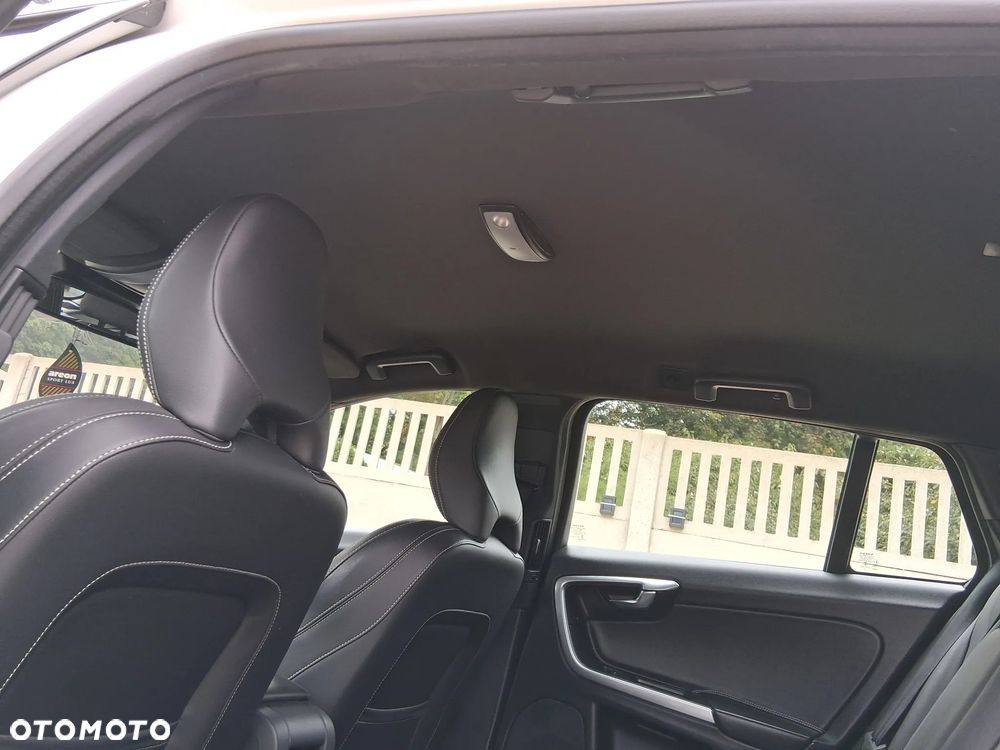 Volvo V60 - 18