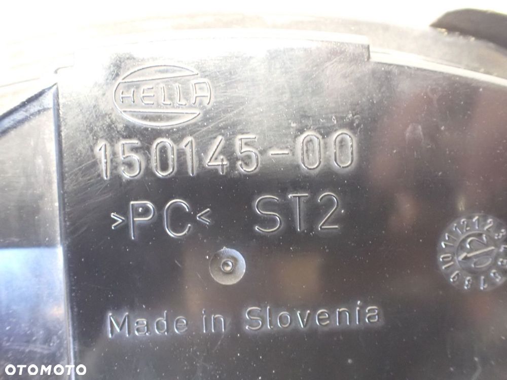 LAMPA LEWA PRZEDNIA VOLKSWAGEN GOLF IV - 2