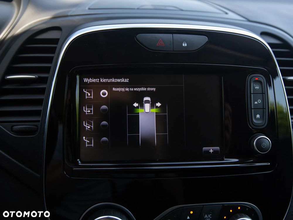 Renault Captur - 31
