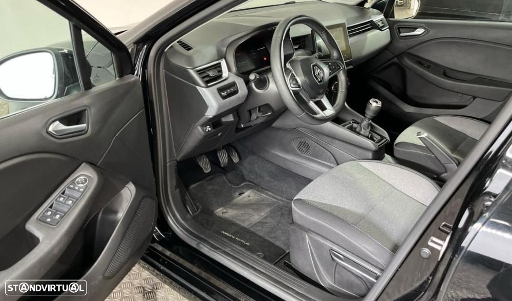 Renault Clio 1.0 TCe Evolution Bi-Fuel - 5