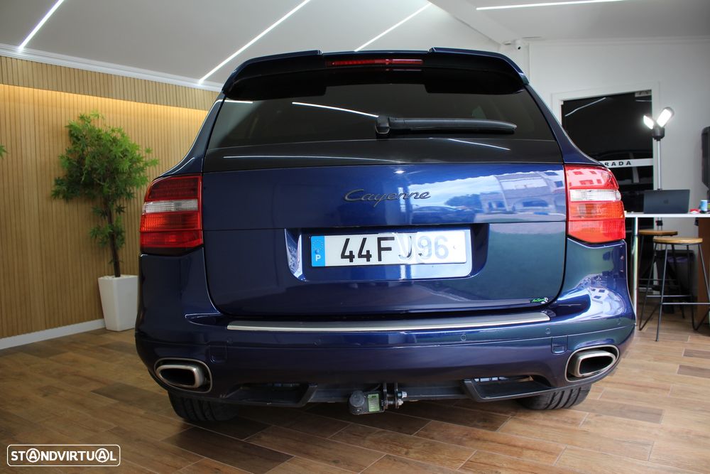 Porsche Cayenne Tiptronic - 12
