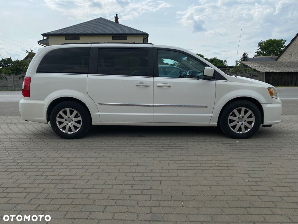 Chrysler Town & Country 3.6 Touring - 3