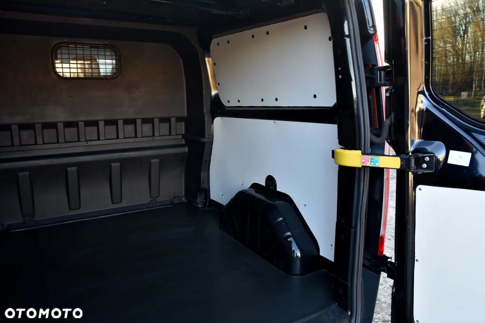 Ford Transit Custom - 31