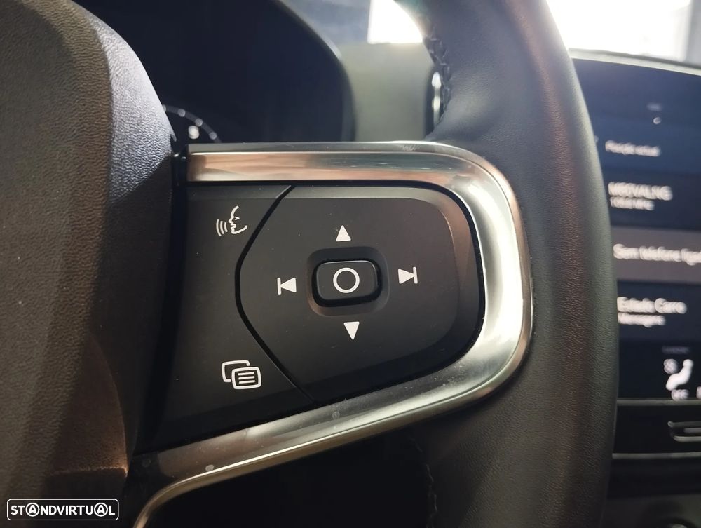 Volvo XC 40 1.5 T2 Core Auto - 24