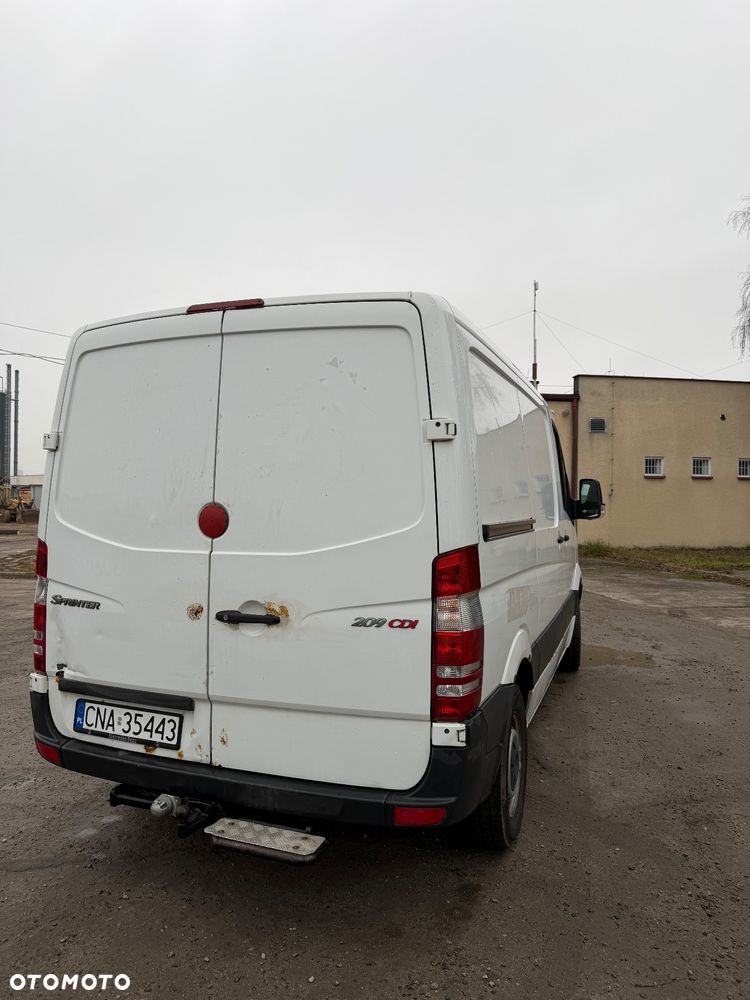 Mercedes-Benz sprinter - 6