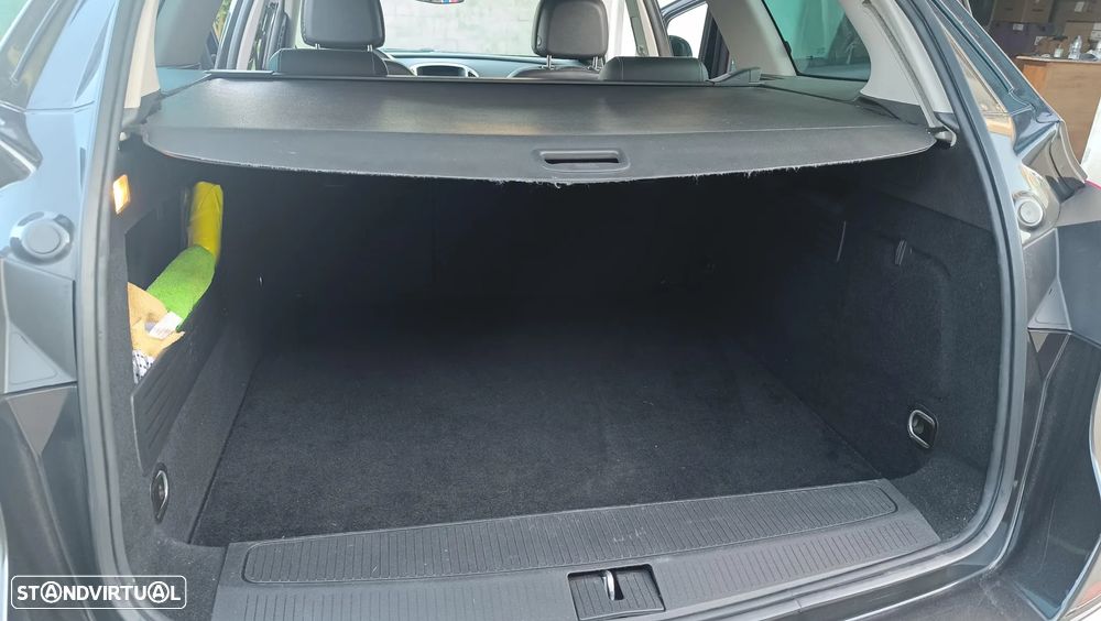 Opel Astra Sports Tourer - 14