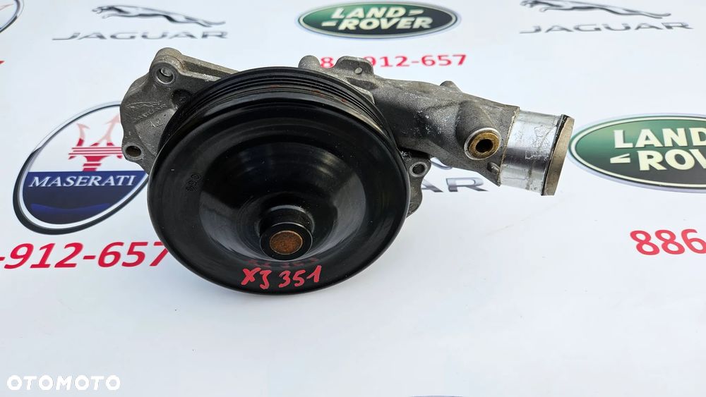Jaguar XJ 351 3.0 SC 306PS 340 KM 5.0 508PN 385 KM 5.0 SC 510KM 508PS Pompa wody 8W938K500BC LR097165 Oryginalna Jaguar - 4