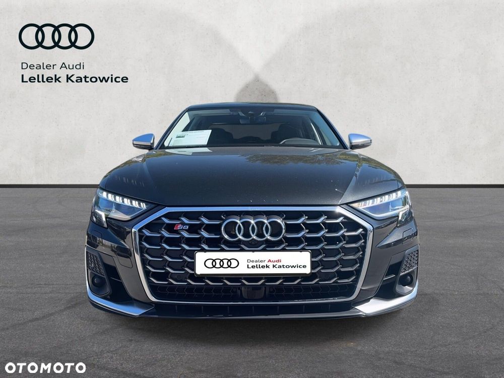 Audi S8 - 3