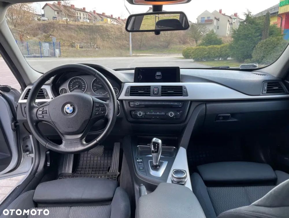 BMW Seria 3 2013 photo 5