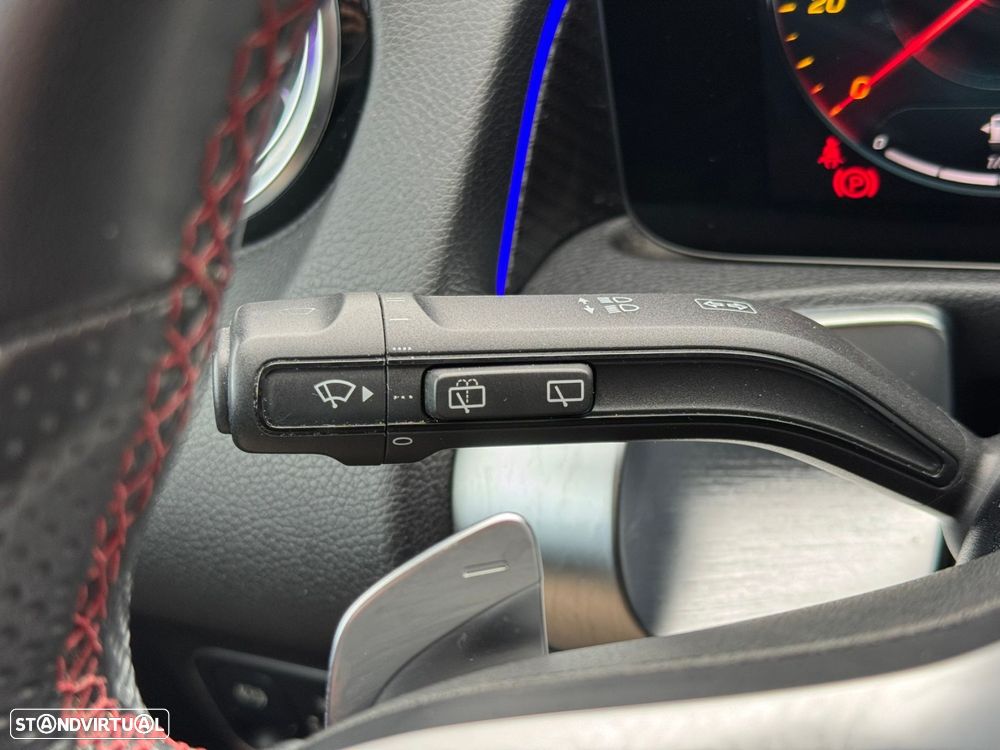 Mercedes-Benz GLB 220 d AMG Line - 34