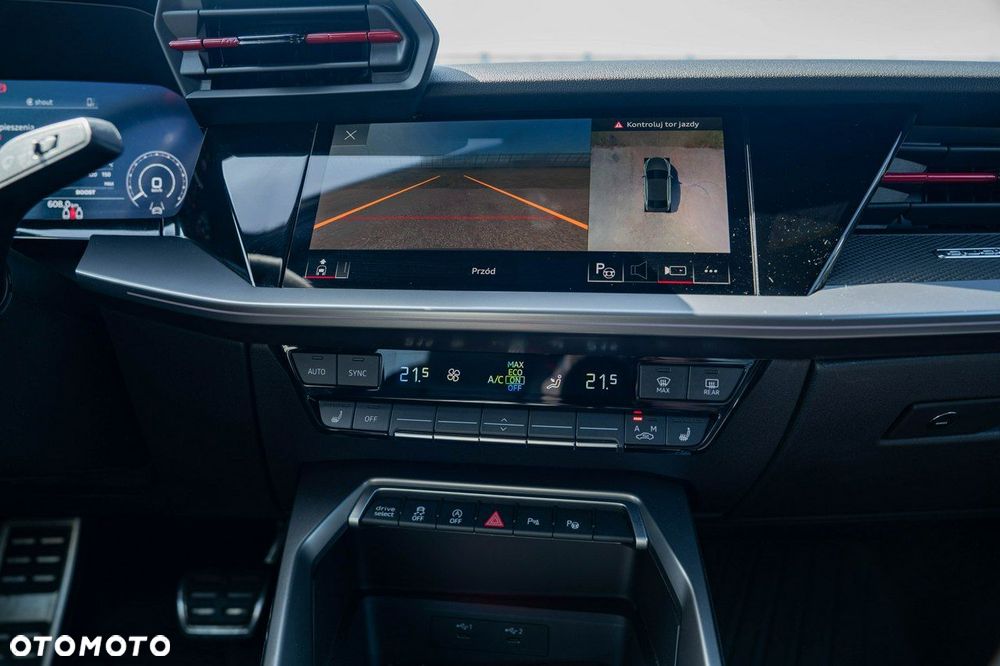 Audi RS3 Limousine - 20