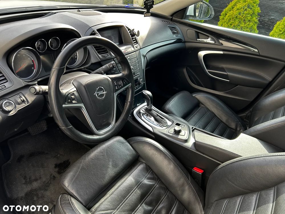 Opel Insignia 2.0 T Sport 4x4 - 5