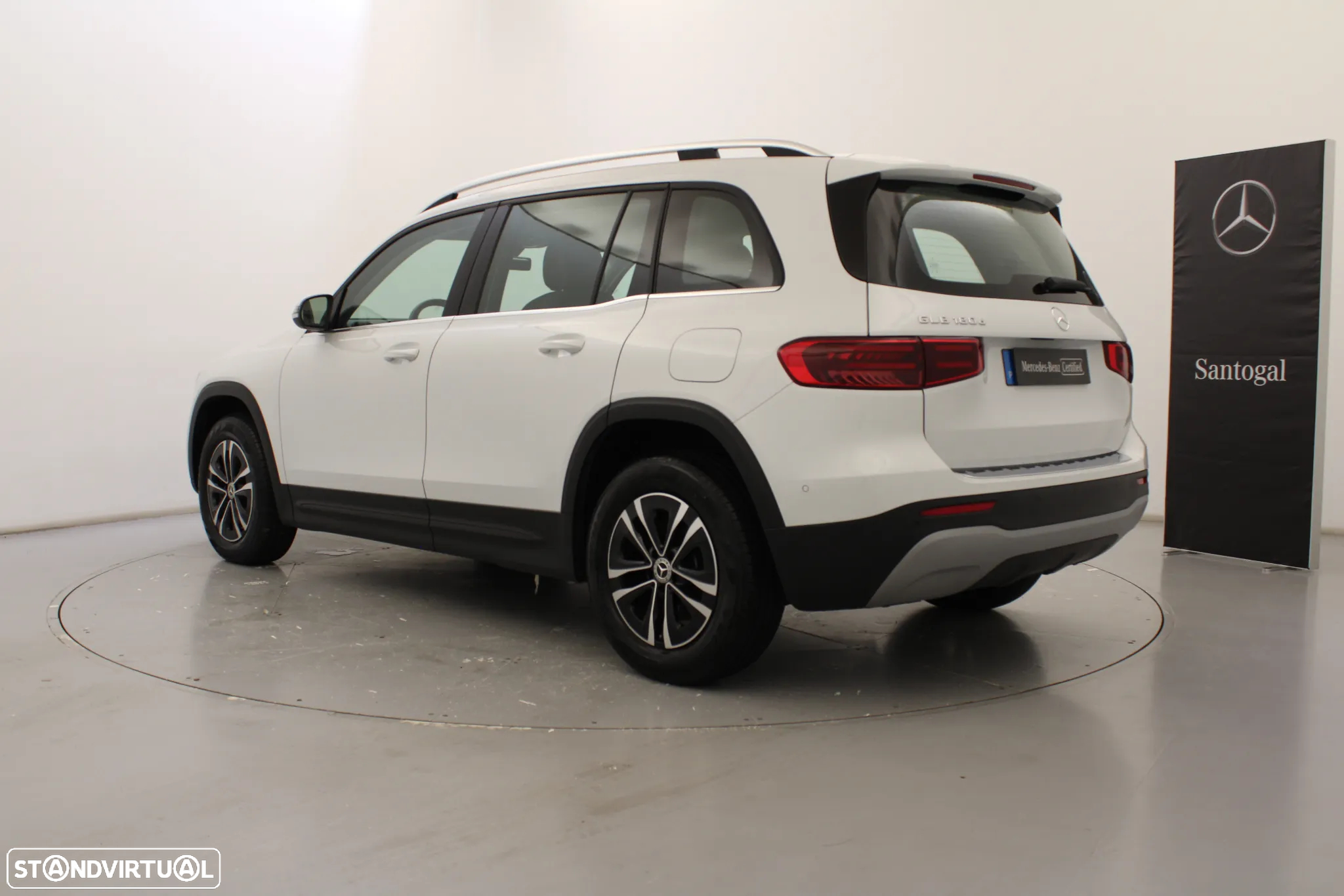 Mercedes-Benz GLB 180 d - 10