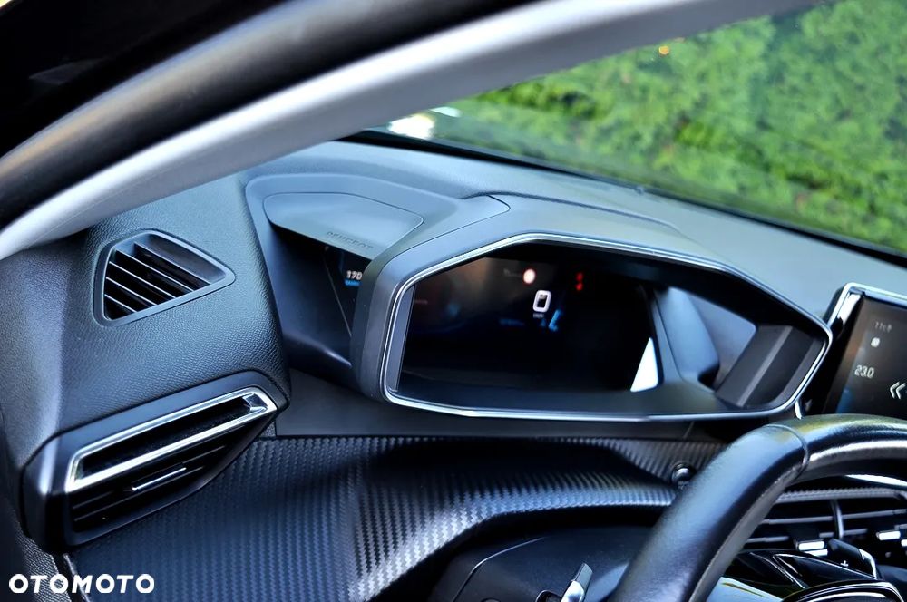 Peugeot 2008 1.5 BlueHDi GT S&S EAT8 - 29