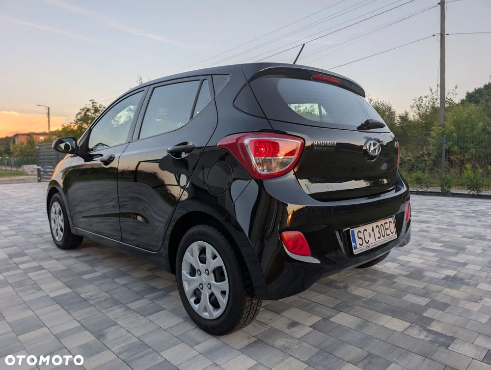 Hyundai i10 1.0 Premium - 23