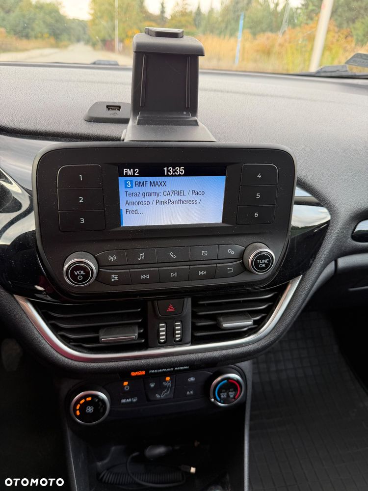Ford Fiesta - 26