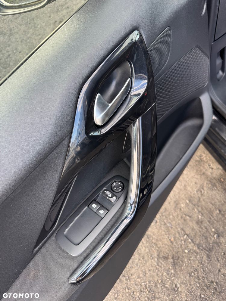 Peugeot 208 1.2 VTi Style - 18