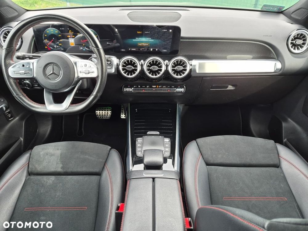 Mercedes-Benz GLB 200 AMG Line 7G-DCT - 14